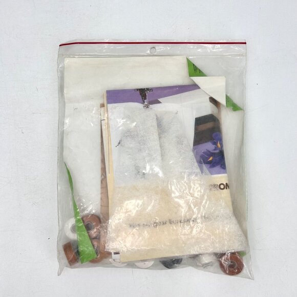 NIP VINTAGE SPEED STITCH MACHINE EMBROIDERY APPLIQUE CRAFT KIT - THE TIGER 1979 - Picture 5 of 5